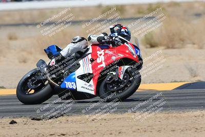 media/Mar-23-2025-CVMA (Sun) [[674f32b282]]/Race 7-Formula LW Twins Shootout/